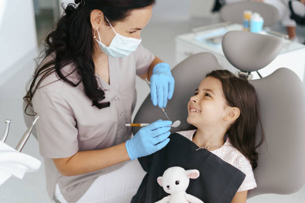 Best Emergency Dental Services for Seniors in Meadowlakes, TX