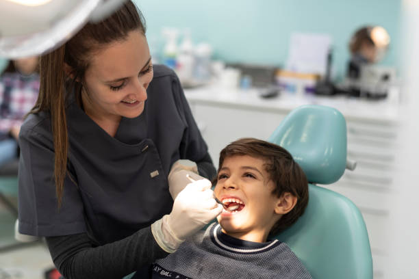 Best Holiday Emergency Dentist in Meadowlakes, TX