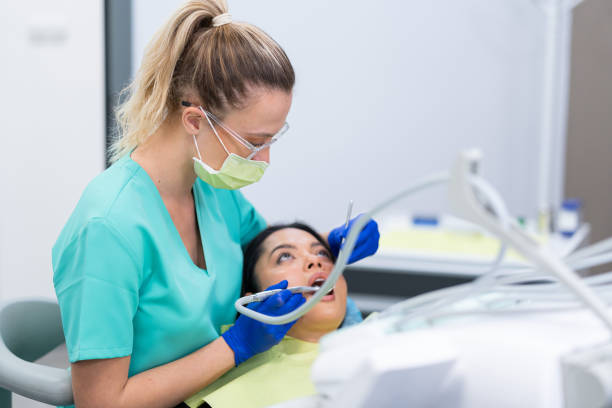 Best Emergency Dentist for Knocked-Out Tooth in Meadowlakes, TX